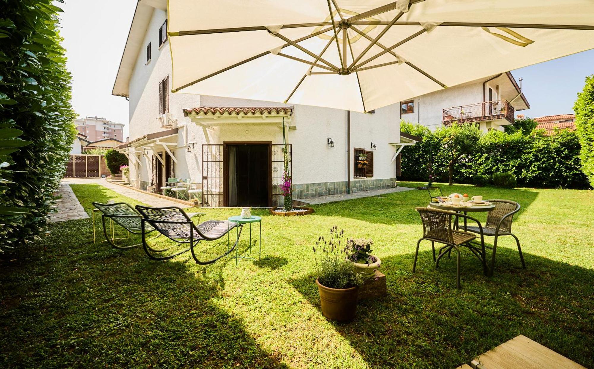 The Peaceful Apartament Close To Milan Trezzano sul Naviglio Eksteriør billede